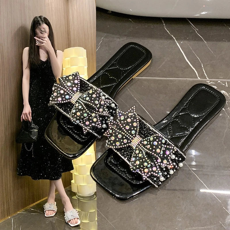 Women Summer Shoes  New Fashion Comfortable Non Slip Bow-knot Slippers Outdoor Soft Sole Rhinestone Dress Style Women Sandal